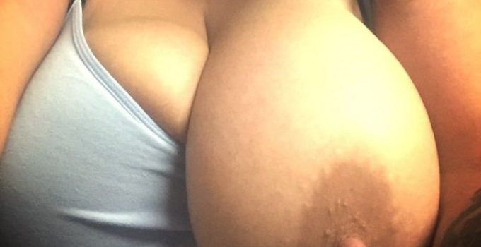 Mon gros sein sexy et naturel